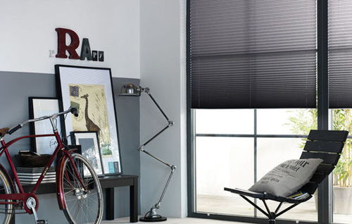 簡歐風(fēng)格的智能窗飾 簡約實用很有品位